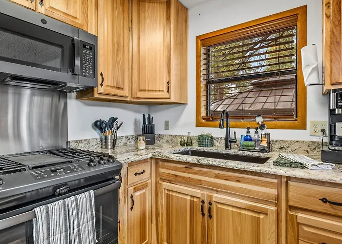 Kiowa Hideaway 6-guest Mins To Dwtntrails Holiday home *