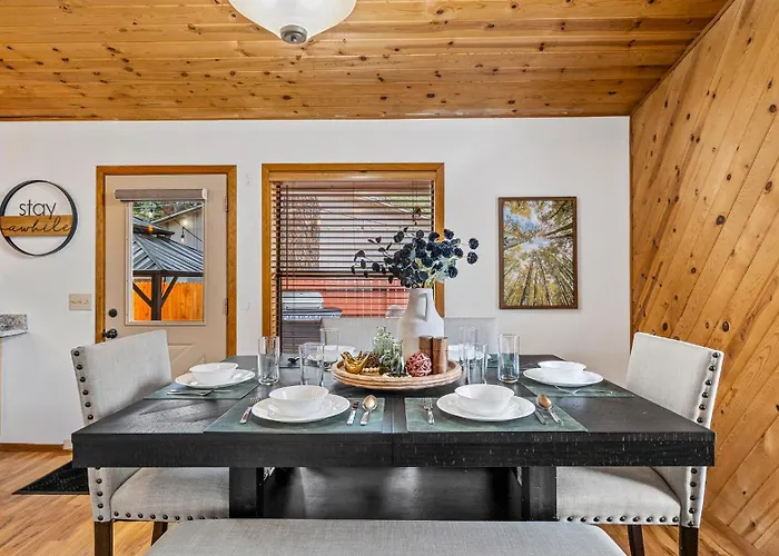 Holiday home Kiowa Hideaway 6-guest Mins To Dwtntrails